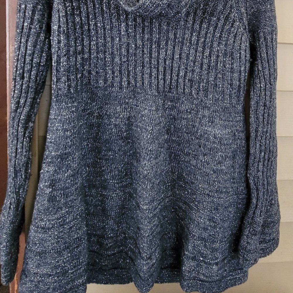 Sweater Turtle neck - Picture 2 of 3